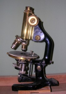 Microscopio de Ritcher