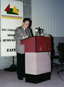 Asistente de los XVI Coloquios 3